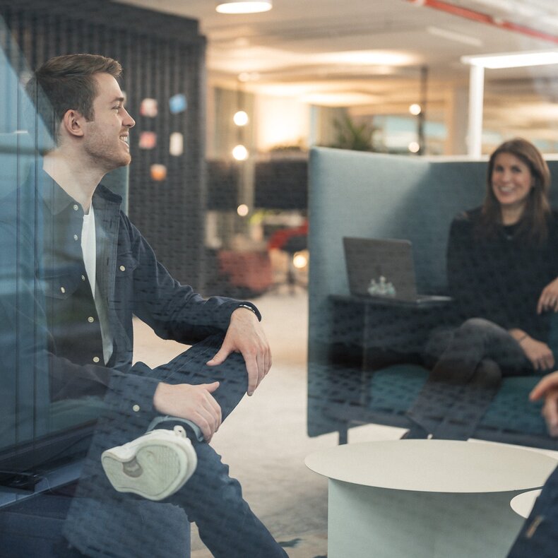Studentenjobs Studentenjobs bei der NEW WORK SE